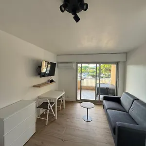  Appartamento Super Studio Climatise Sur Le Port De